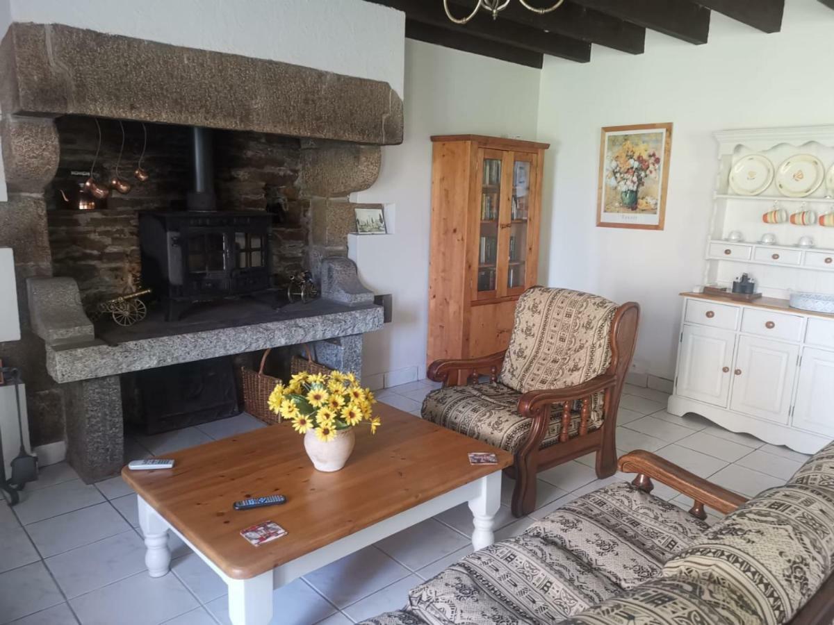 La Loctais Villa Les Portes du Coglais Esterno foto
